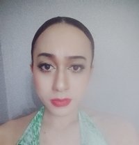 Ruhee - Acompañantes transexual in Muscat