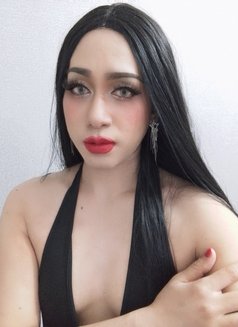 Ruhee - Transsexual escort in Muscat Photo 4 of 4