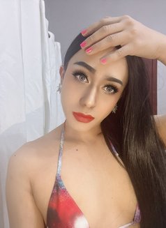 Ruhee - Transsexual escort in Muscat Photo 2 of 4