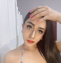 Ruhee - Transsexual escort in Muscat Photo 2 of 4