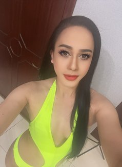 Ruhee - Transsexual escort in Muscat Photo 1 of 5