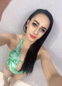 Ruhee - Transsexual escort in Muscat Photo 4 of 4