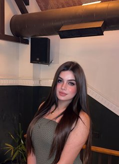 Ruhi Chopra - Transsexual escort in Ludhiana Photo 5 of 6