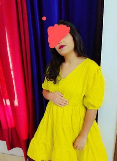 Ruhi Independent Girl Video Confirmation - puta in New Delhi Photo 6 of 7