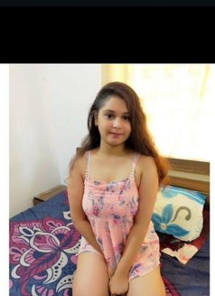 Ruhi - escort in Chandigarh Photo 2 of 4