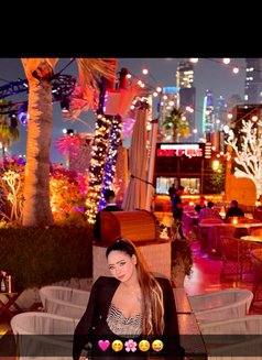 Ruhi - escort in Dubai Photo 2 of 5