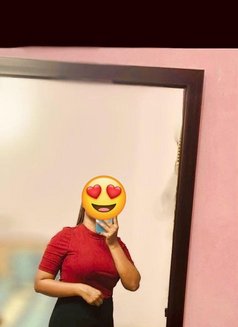 Ruhi - escort in Gurgaon Photo 2 of 5