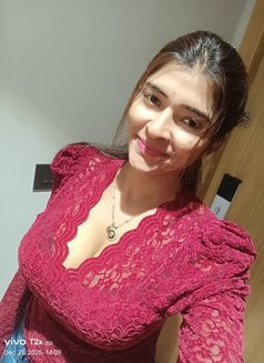 Ruhi - escort in Hyderabad Photo 3 of 3