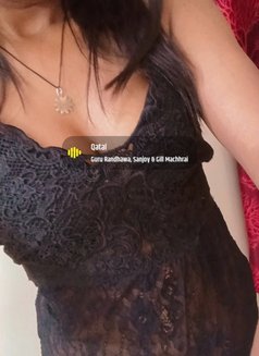 Ruhi - puta in New Delhi Photo 4 of 4