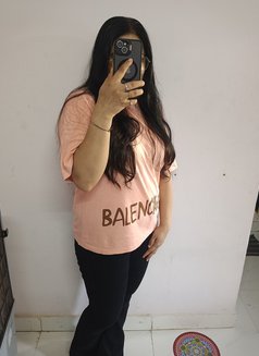Ruhi - escort in Mumbai Photo 4 of 4