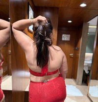 Ruhi Kapoor - escort in Surat