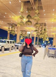 🥂RUHI ( LIVE CAM) MEET-UP 24/7🥂 - puta in Bangalore Photo 2 of 9