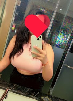 🥂RUHI ( LIVE CAM) MEET-UP 24/7🥂 - puta in Bangalore Photo 3 of 9