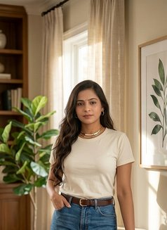 Ruhi Mathur - escort in Mumbai Photo 9 of 10