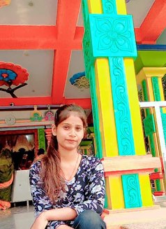 Ruhi meet and cam session - escort in Ahmedabad Photo 4 of 5