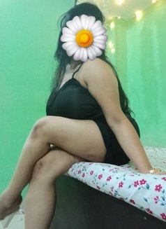 Ruhi Real/cam - escort in New Delhi Photo 2 of 6