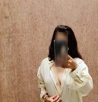 Ruhi real meet/cam - escort in New Delhi