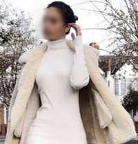 Kashmiri modlers real meet/cam - puta in New Delhi Photo 4 of 4