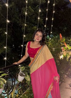 Ruhi Sharma - escort in Sharjah Photo 1 of 4