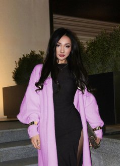 Rukia - escort in Dubai Photo 6 of 6