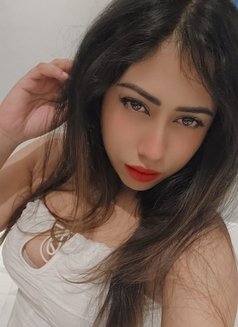 Rumi - puta in Pune Photo 6 of 9