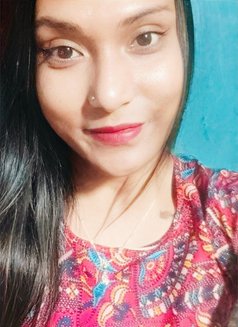 Genuine Cam session available....I'm ind - Transsexual escort in Kolkata Photo 1 of 5