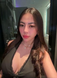 Rumi - escort in Singapore Photo 1 of 2