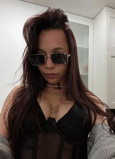 Runa - escort in Hong Kong Photo 8 of 11