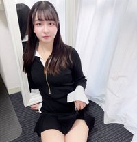 Runo - puta in Osaka