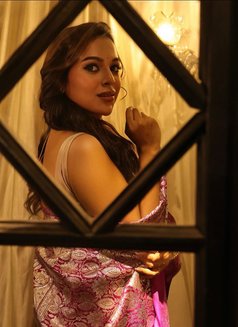 Rupa Bong Beauty - puta in Bangalore Photo 11 of 18