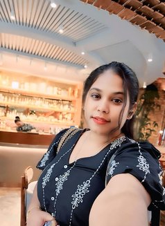 Rupa Real Meet & Cam Session - puta in Hyderabad Photo 1 of 2