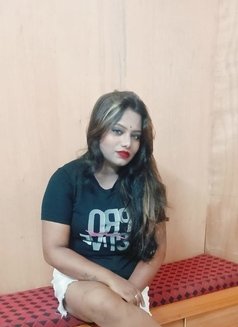 Rupa Sinha - escort in Kolkata Photo 3 of 9