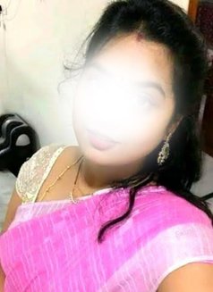 Rupa Sri 32 - escort in Hyderabad Photo 1 of 1