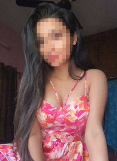Rupali here 🦋 direct meet & Cam 🥂, - puta in Chennai Photo 2 of 4