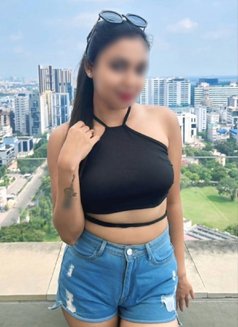 Rupali here 🦋 direct meet & Cam 🥂, - puta in Chennai Photo 4 of 4