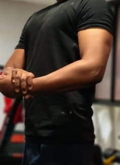 Rupesh - Male escort in Mumbai Photo 2 of 3
