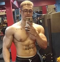 Ruru - Male escort in Manila