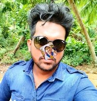 Rusiru Sathsara - Male escort in Colombo