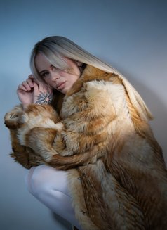 Ruslana - escort in Hong Kong Photo 7 of 14