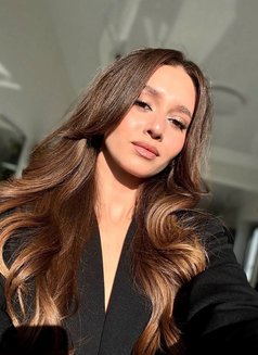 Ruslana - escort in Hong Kong Photo 1 of 9