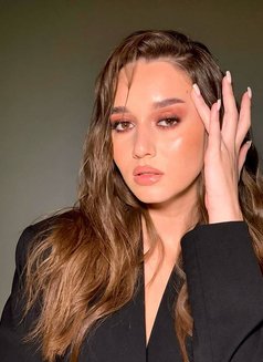 Ruslana - escort in Hong Kong Photo 5 of 9