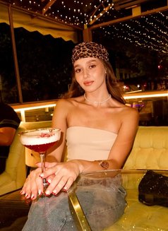 Ruslana - escort in Hong Kong Photo 6 of 9