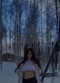 Вероника Russ 🇷🇺 - Transsexual dominatrix in İstanbul Photo 4 of 5