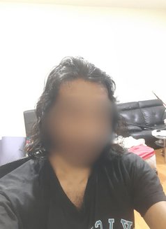 Russell - Male escort in Dhaka Photo 2 of 3