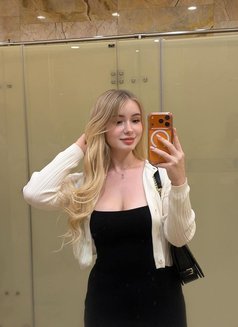Russia Girl - escort in Riyadh Photo 2 of 4