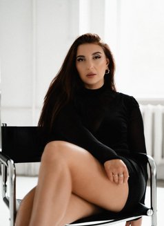 Russia in Khobar - escort in Khobar Photo 6 of 11