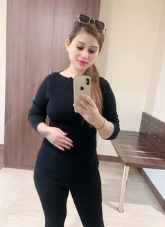 Russian and Indian Model Real Meet - escort in Navi Mumbai Photo 4 of 4