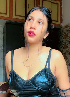 Russian and Indian Premium Girlfriends E - escort in Chennai Photo 2 of 3
