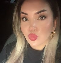 Russian Escort in Hans Hotel - escort agency in New Delhi