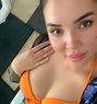 Russian Escort in Hans Hotel - Agencia de putas in New Delhi Photo 5 of 6